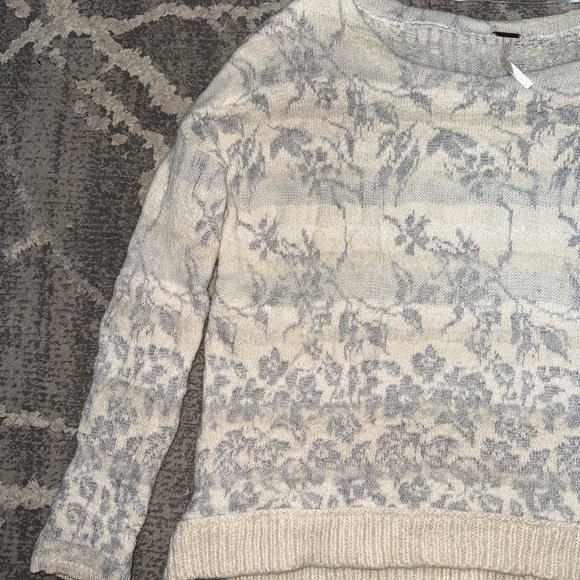 Free People Flower Fields Scoop Neck Sweater with Zipper - Picture 2 of 9